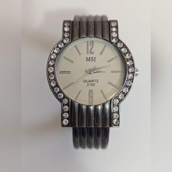 #58 - MSJ Quartz Watch Silver - Picture 4 of 7